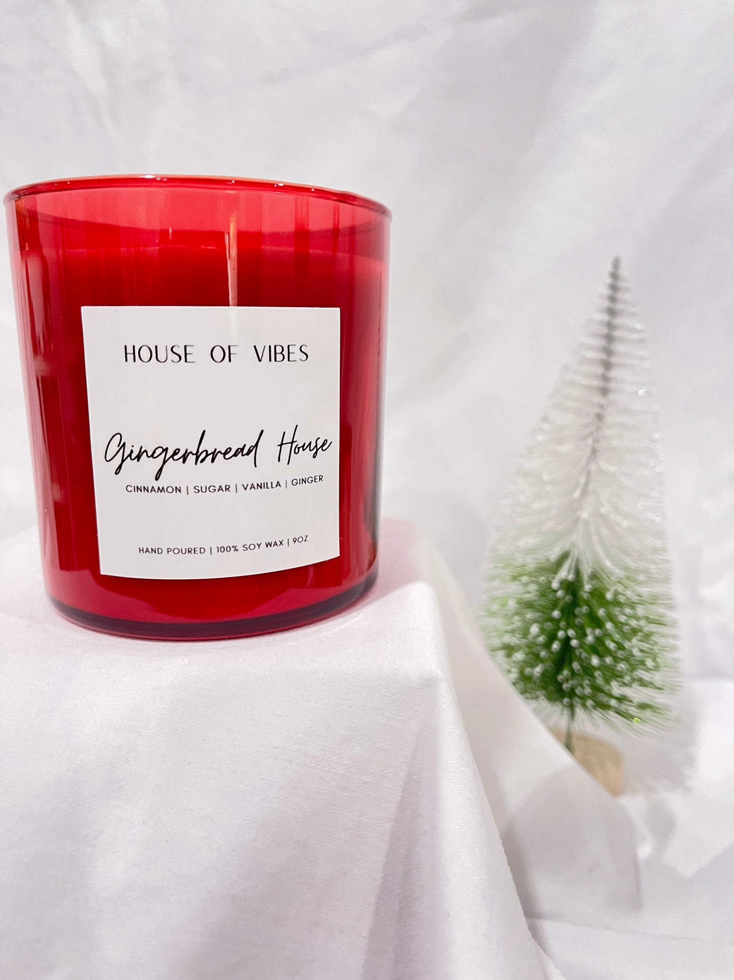 Gingerbread House 9oz Candle