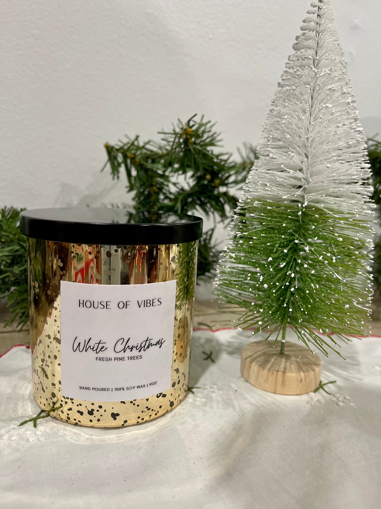 White Christmas 9oz Candle