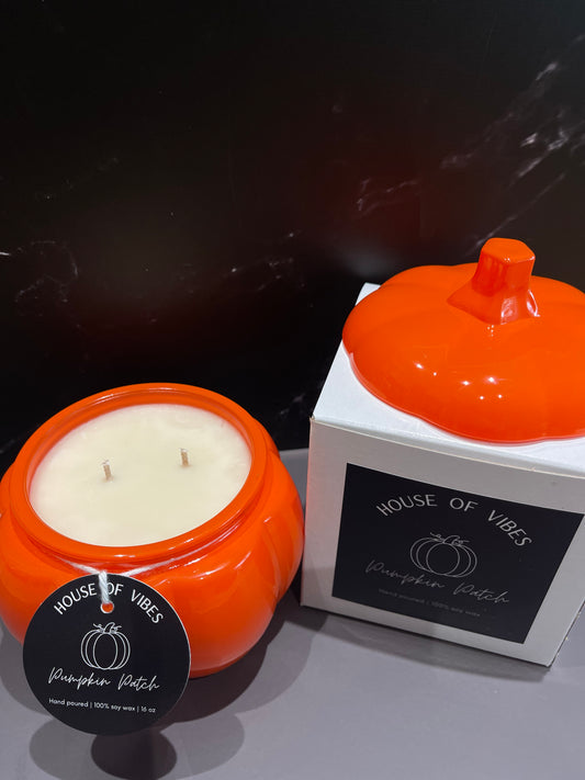 Pumpkin Patch 16oz Candle