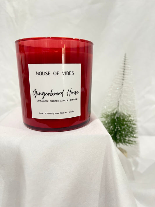 Gingerbread House 9oz Candle