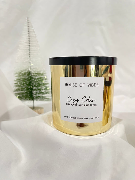 Cozy Cabin 10oz Holiday Candle